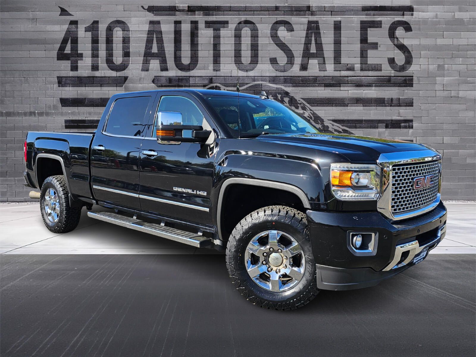 2016 GMC Sierra 4WD Crew Cab Standard Box Denali's photo