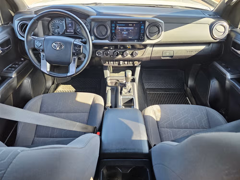 2018 Toyota Tacoma TRD Off-Road Image 14
