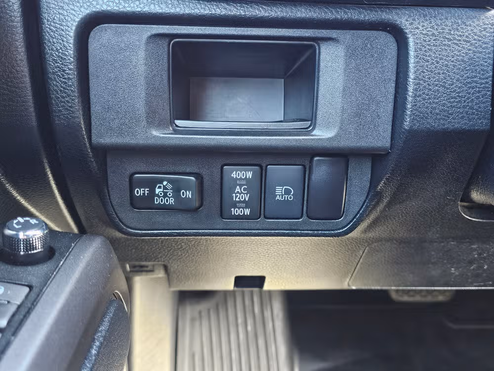 2018 Toyota Tacoma TRD Off-Road Image 27