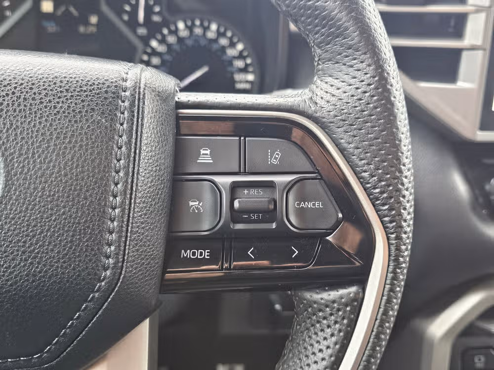2022 Toyota Tundra Limited Image 24