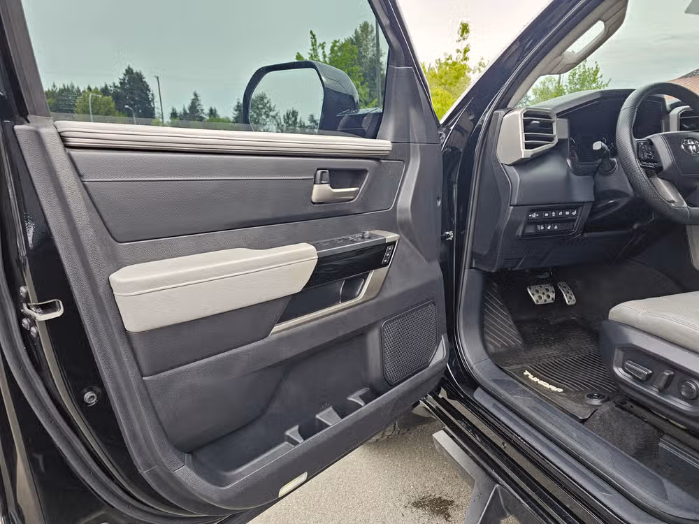 2022 Toyota Tundra Limited Image 26