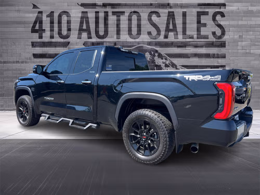 2022 Toyota Tundra Limited Image 8