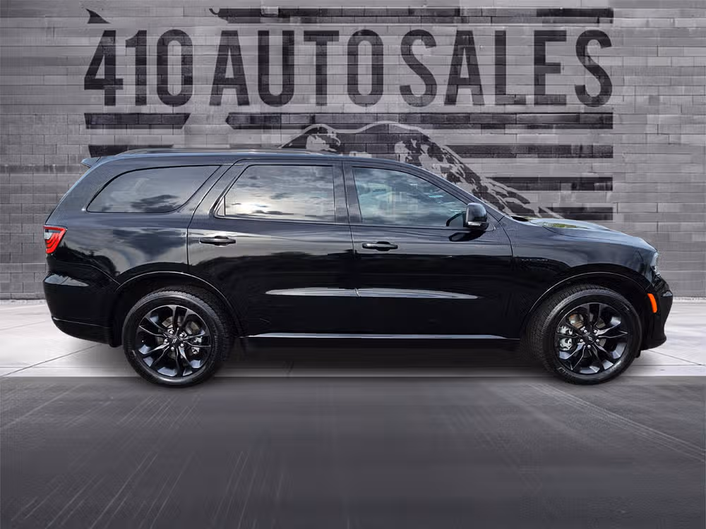 2021 Dodge Durango R/T Image 2