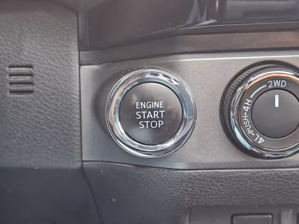 2018 Toyota Tacoma TRD Off-Road Image 23
