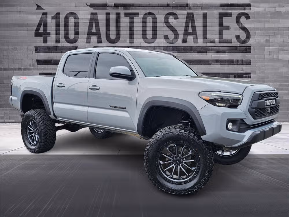 2721A - 2018 Toyota Tacoma TRD Off-Road