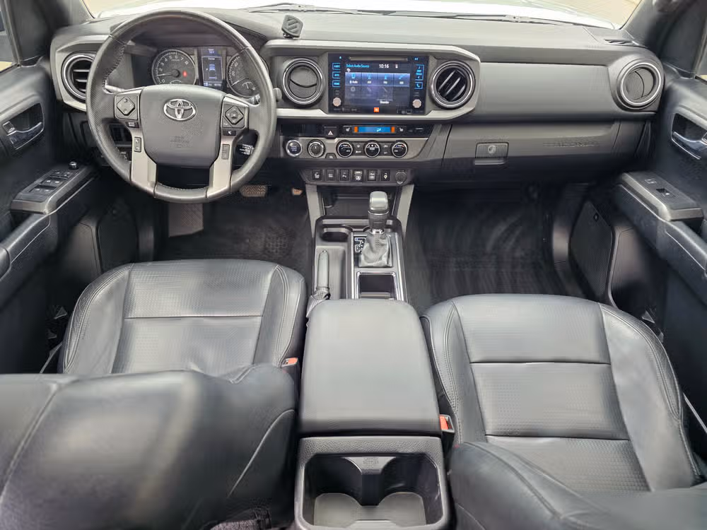 2018 Toyota Tacoma TRD Off-Road Image 14