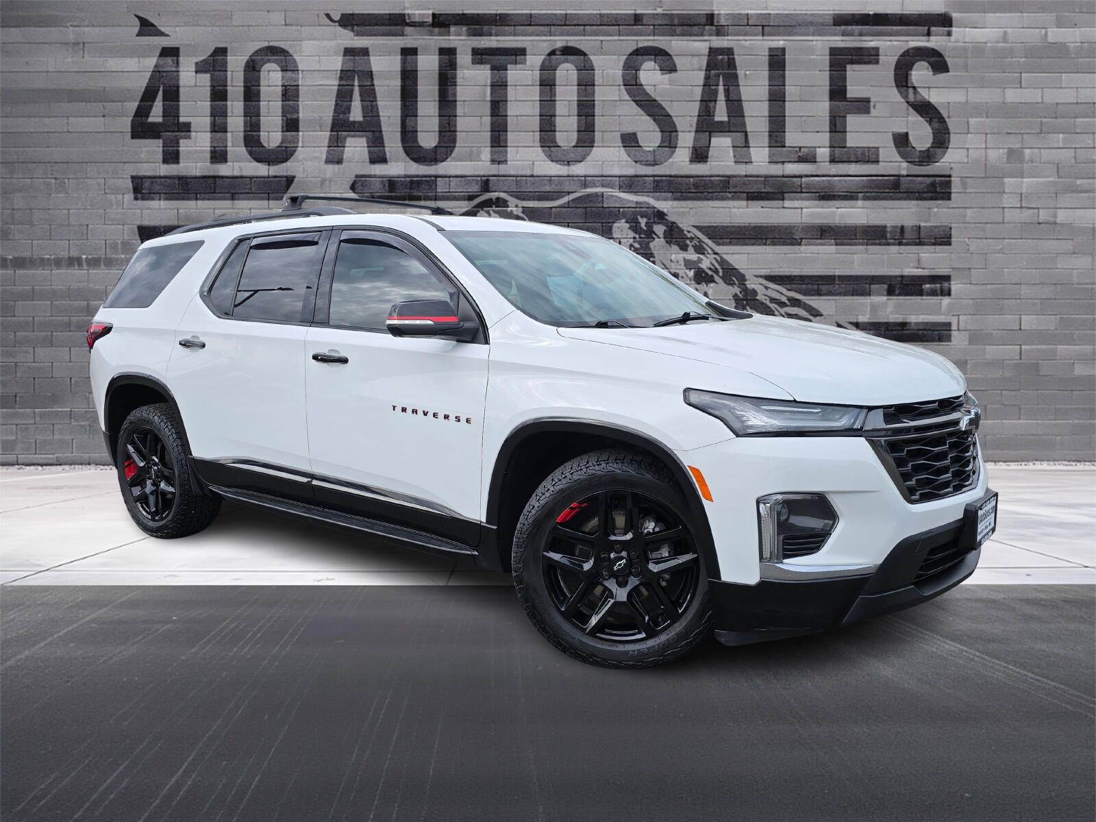 2022 Chevrolet Traverse AWD Premier's photo