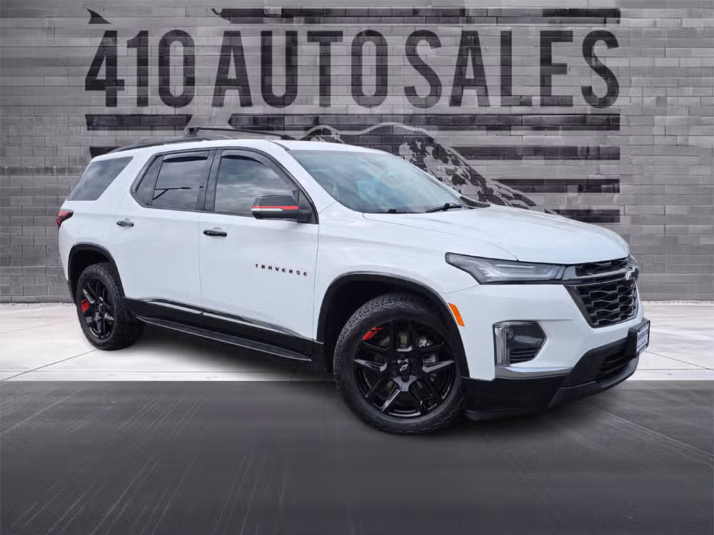 2022 Chevrolet Traverse AWD Premier's photo