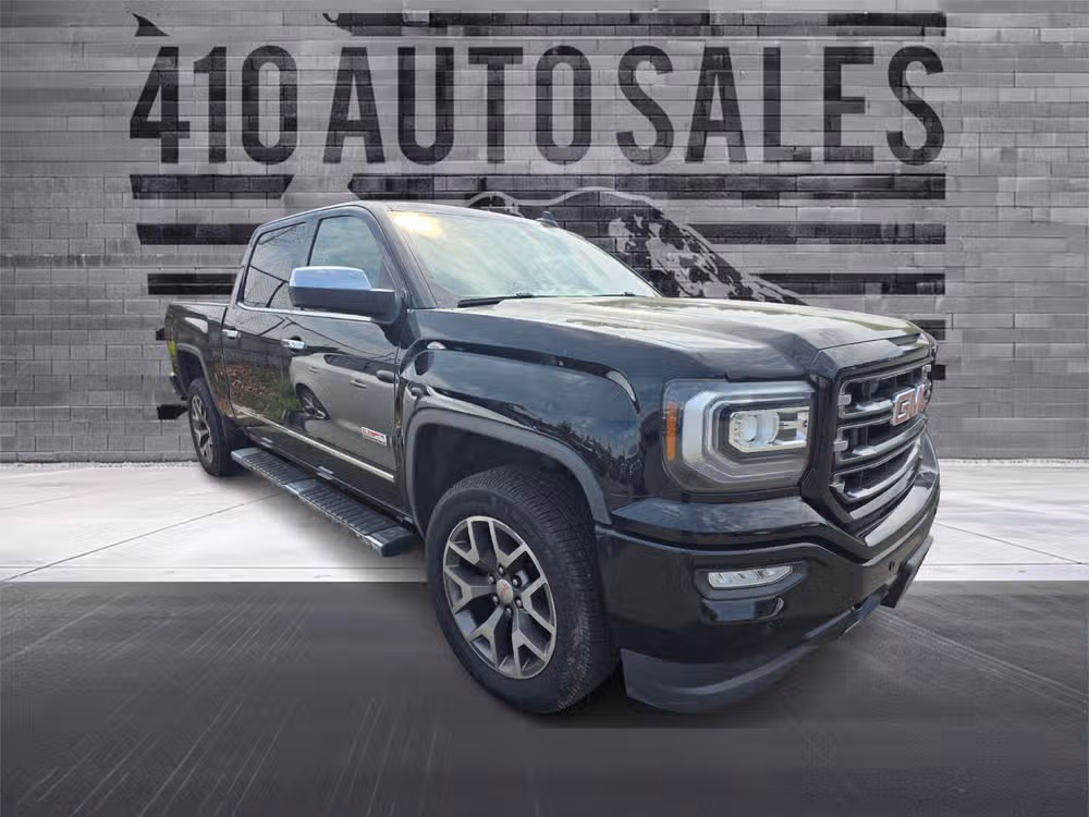 2016 GMC Sierra 4WD Crew Cab Short Box SLT's photo