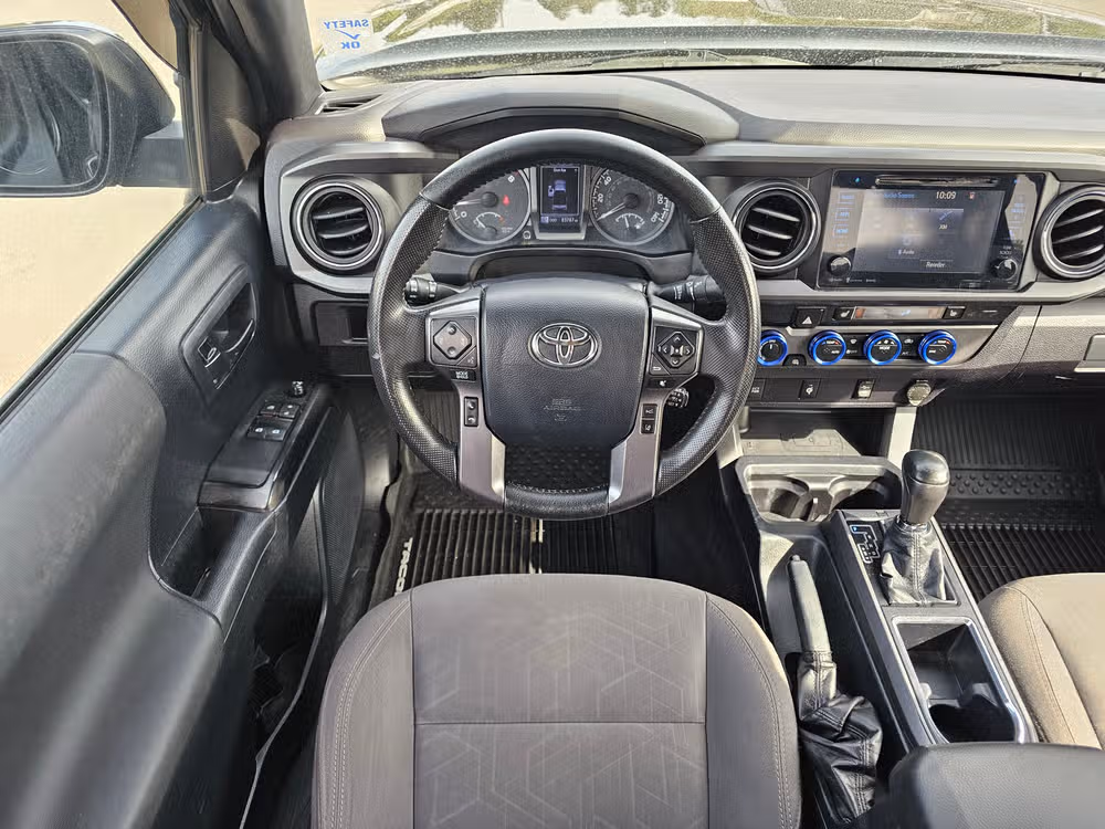 2019 Toyota Tacoma TRD Off-Road Image 14