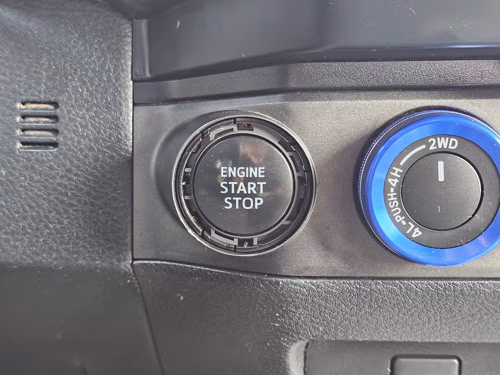 2019 Toyota Tacoma TRD Off-Road Image 23