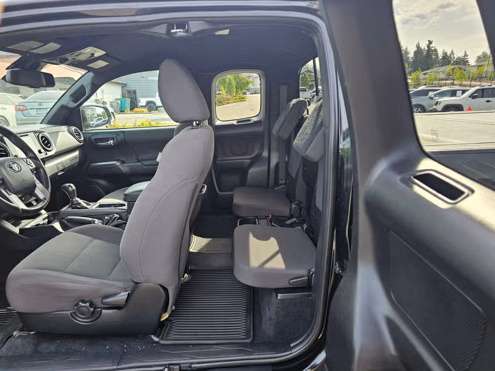 2019 Toyota Tacoma TRD Off-Road Image 31