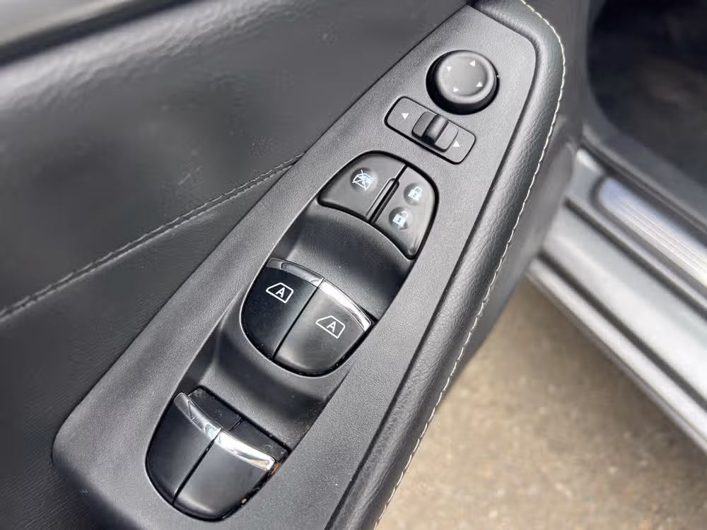 2019 Nissan Maxima 3.5 SV Image 24