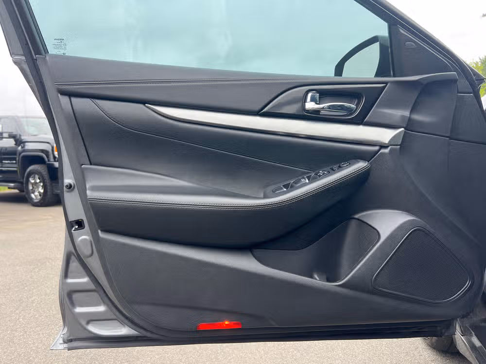 2019 Nissan Maxima 3.5 SV Image 23