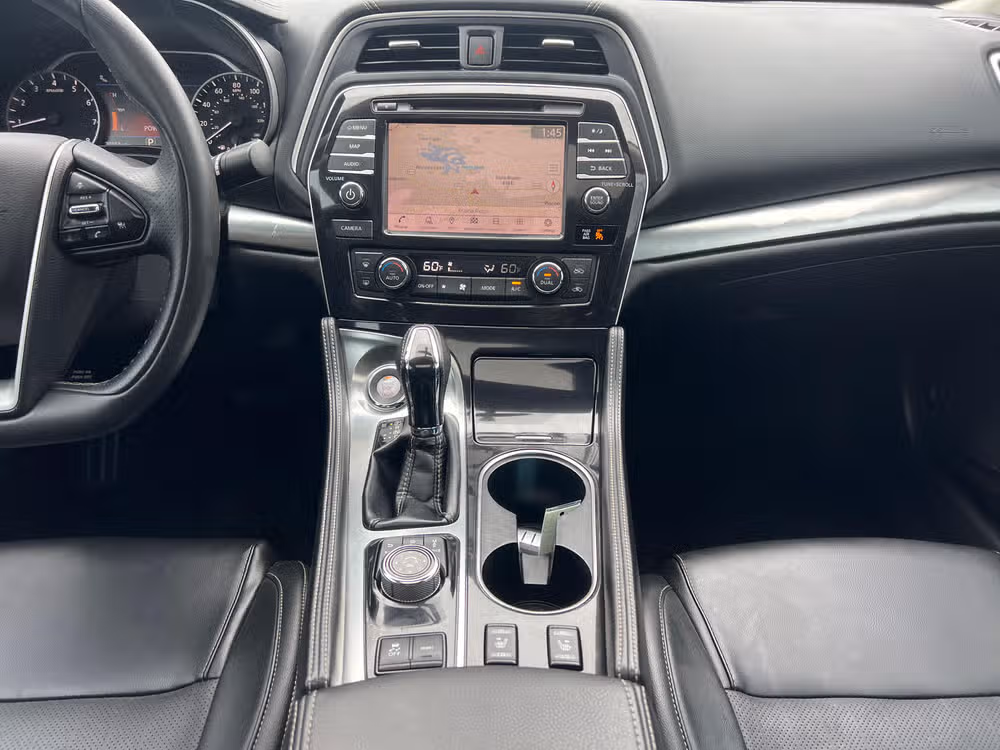 2019 Nissan Maxima 3.5 SV Image 13