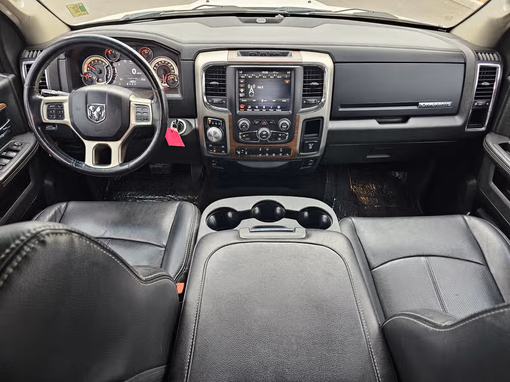 2018 Ram 1500 Laramie Crew Cab Image 15