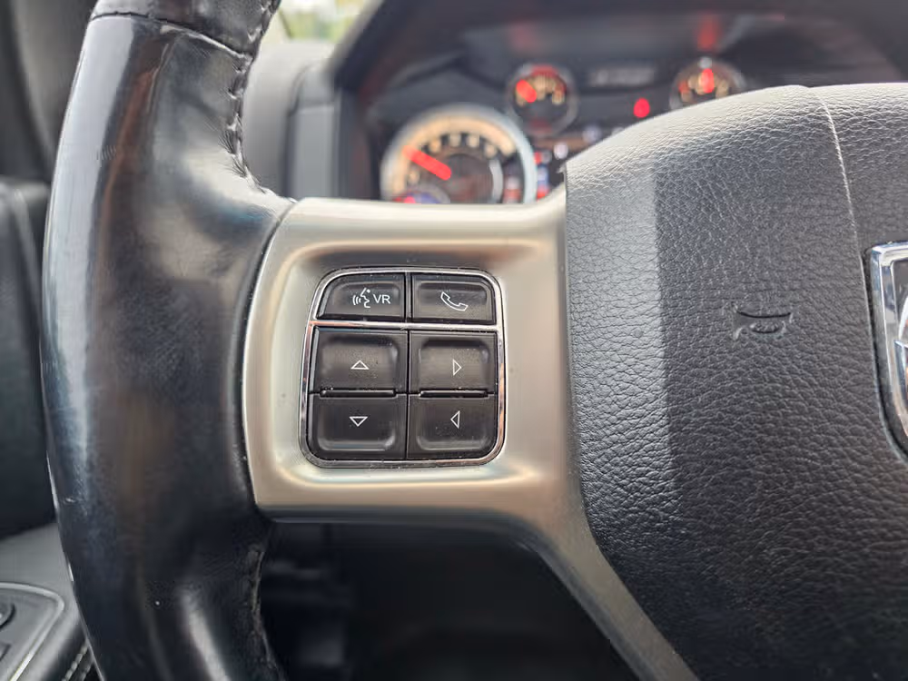 2018 Ram 1500 Laramie Crew Cab Image 24