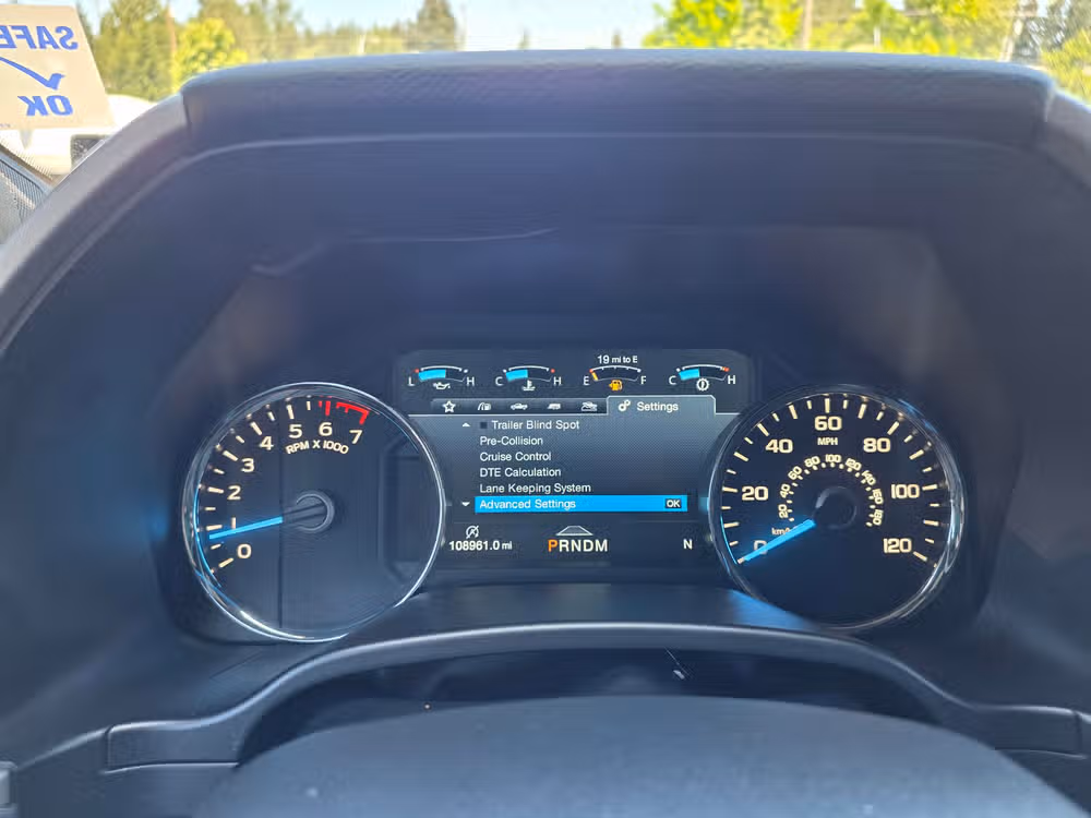 2018 Ford F-150 Lariat SuperCrew Image 12