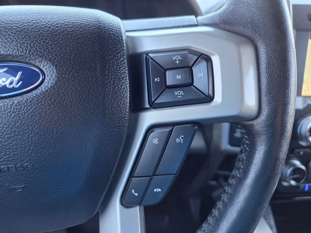 2018 Ford F-150 Lariat SuperCrew Image 19