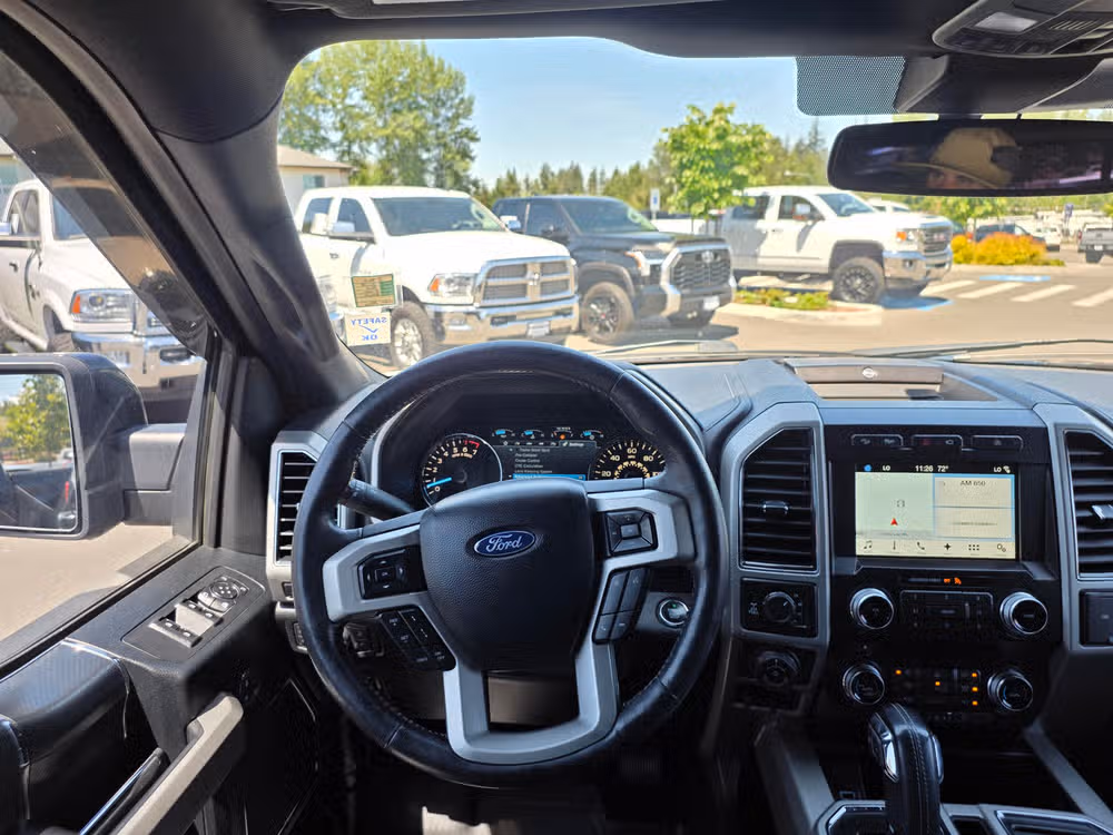 2018 Ford F-150 Lariat SuperCrew Image 11