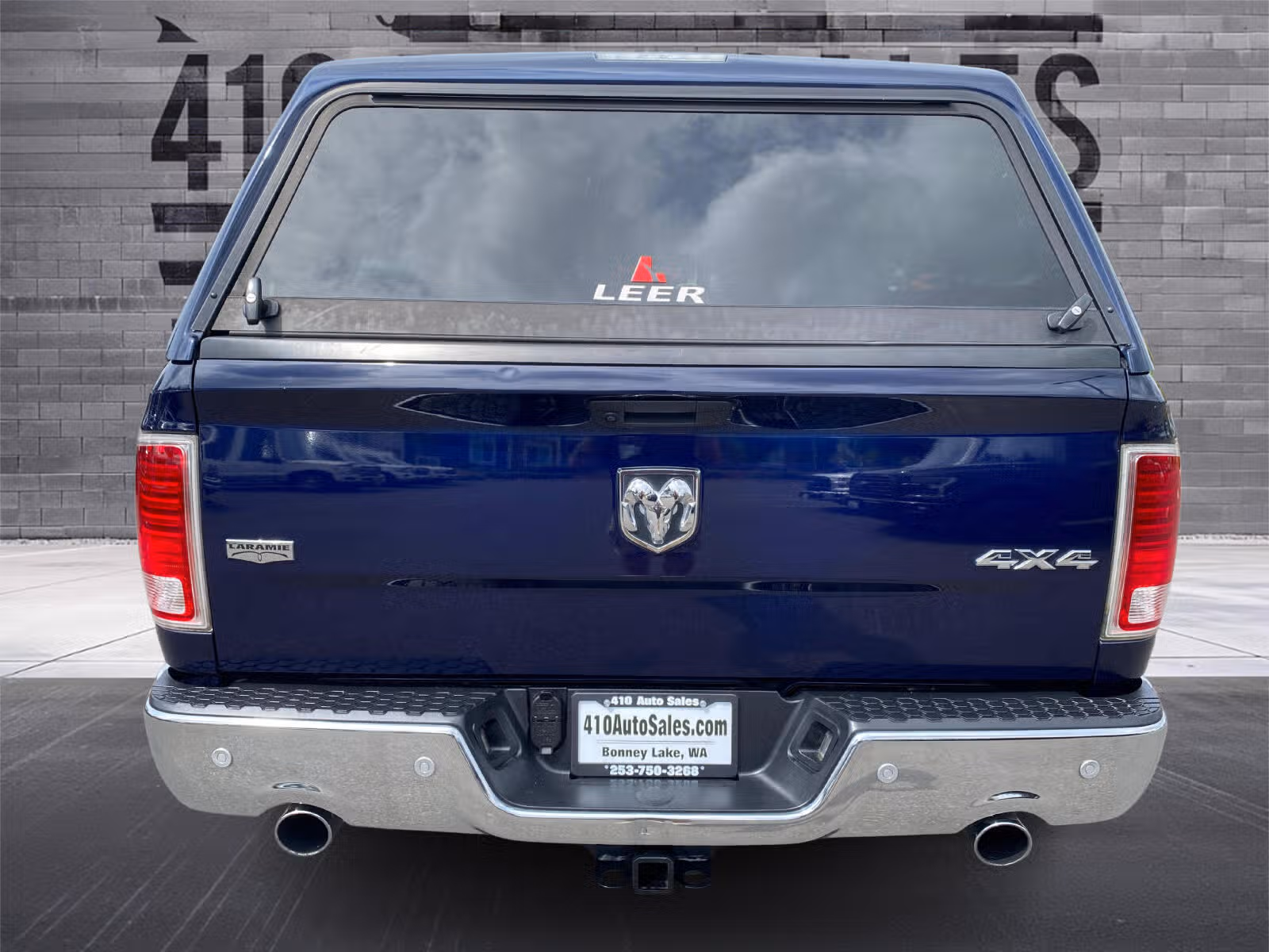 2018 Ram 1500 Laramie Eco Diesel Long Bed *MUST SEE* Upper Image 2