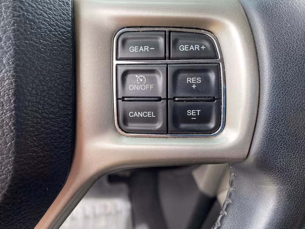 2018 Ram 1500 Laramie Eco Diesel Long Bed *MUST SEE* Image 22