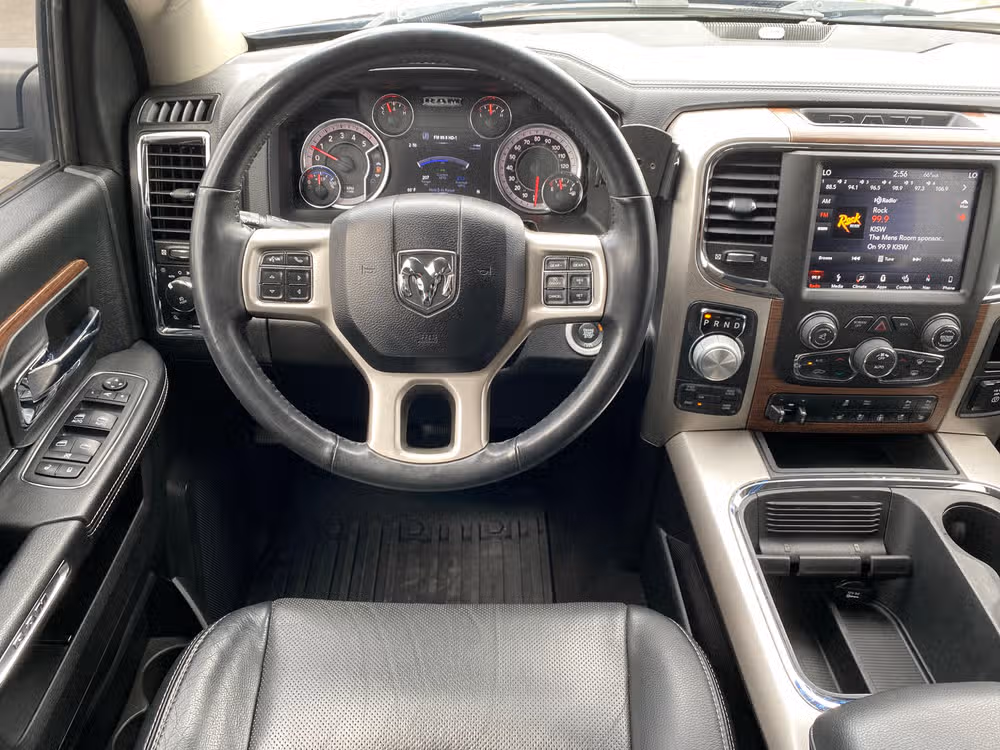 2018 Ram 1500 Laramie Eco Diesel Long Bed *MUST SEE* Image 13