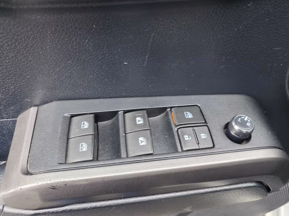 2018 Toyota Tacoma TRD Sport Double Cab Image 24