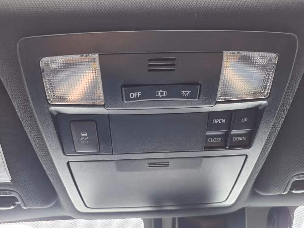 2018 Toyota Tacoma TRD Sport Double Cab Image 19