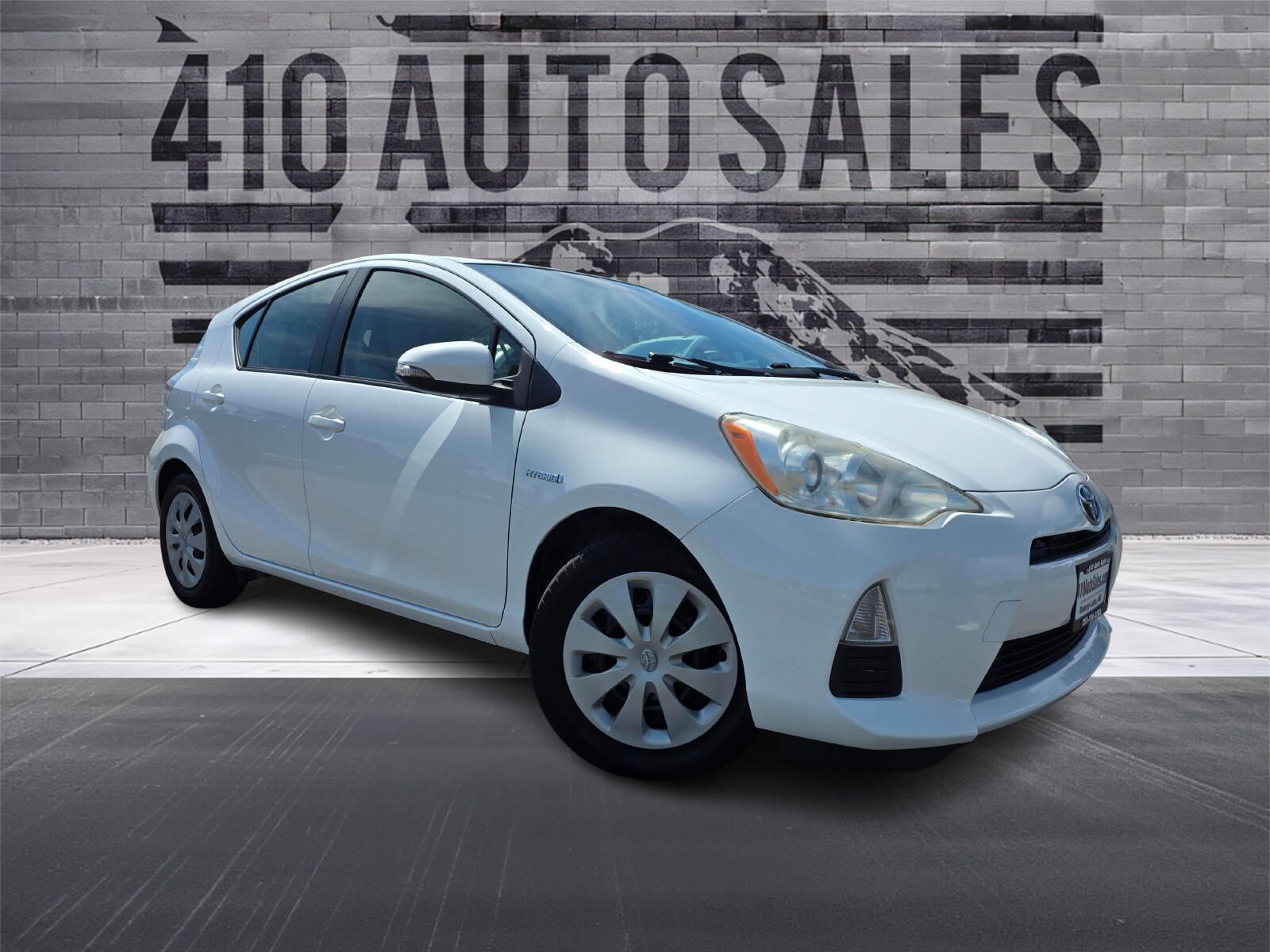 2013 Toyota Prius c One's photo