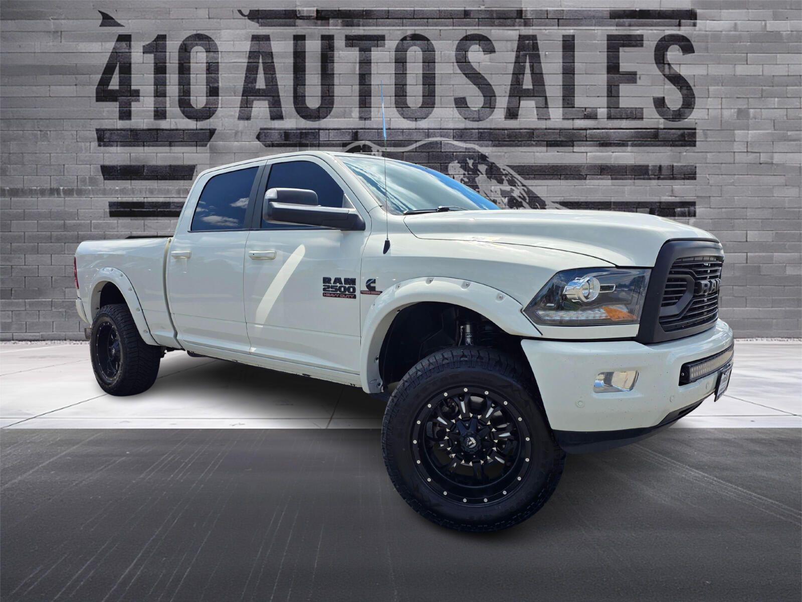 2018 RAM 2500 Laramie 4X4 Crew Cab SWB's photo