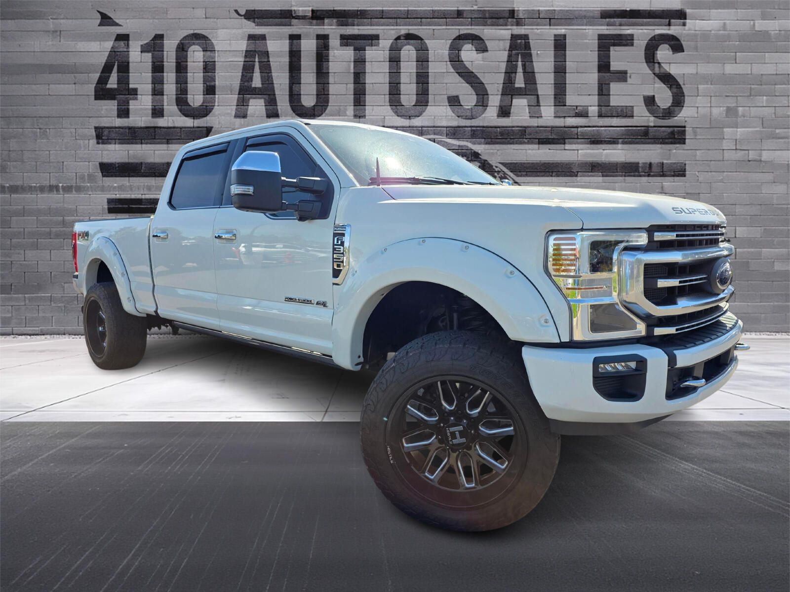 2020 Ford F-350 Platinum 4x4 Crew Cab 6-1/2' Box SRW's photo