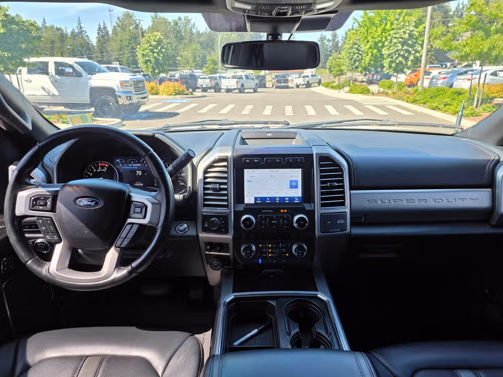 2020 Ford F-350 Super Duty Platinum Crew Cab Image 11