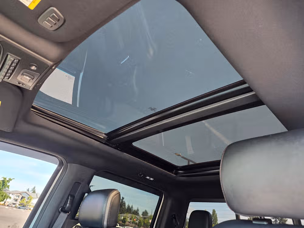 2020 Ford F-350 Super Duty Platinum Crew Cab Image 18