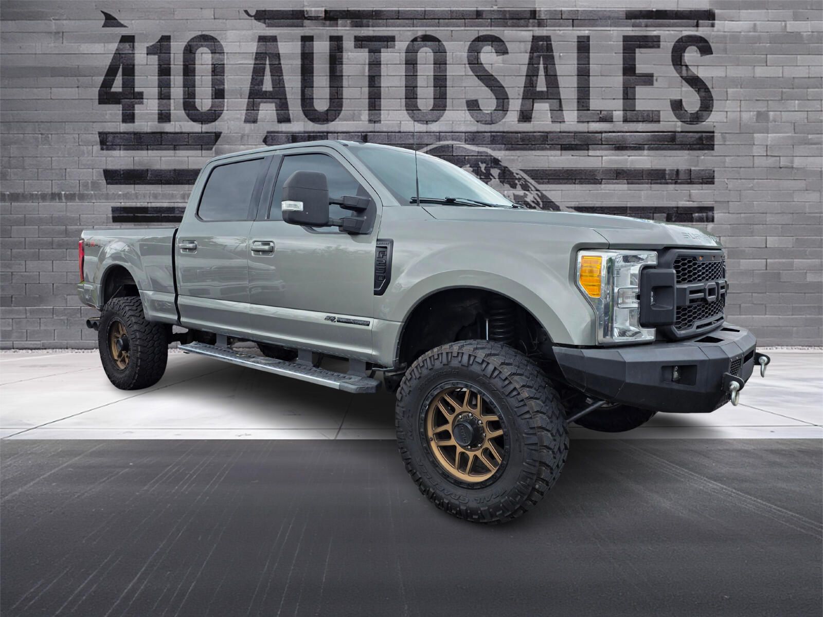 2019 Ford F-250 Lariat 4x4 Crew Cab 6-3/4' Box's photo