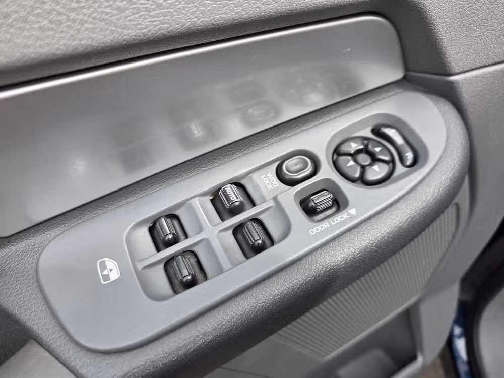 2008 Dodge Ram 3500 ST Quad Cab Image 20