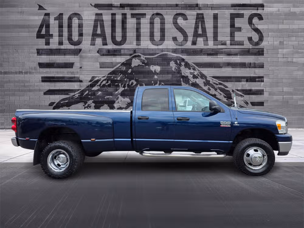 2008 Dodge Ram 3500 ST Quad Cab Image 2