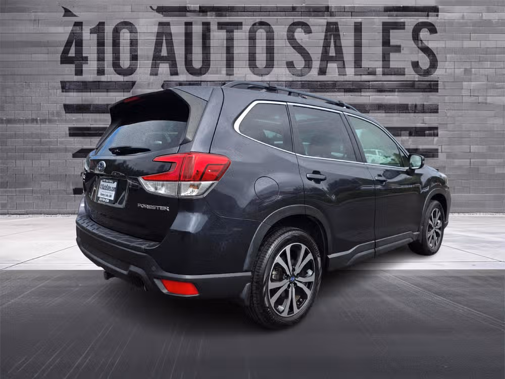 2019 Subaru Forester Limited Crossover Image 3