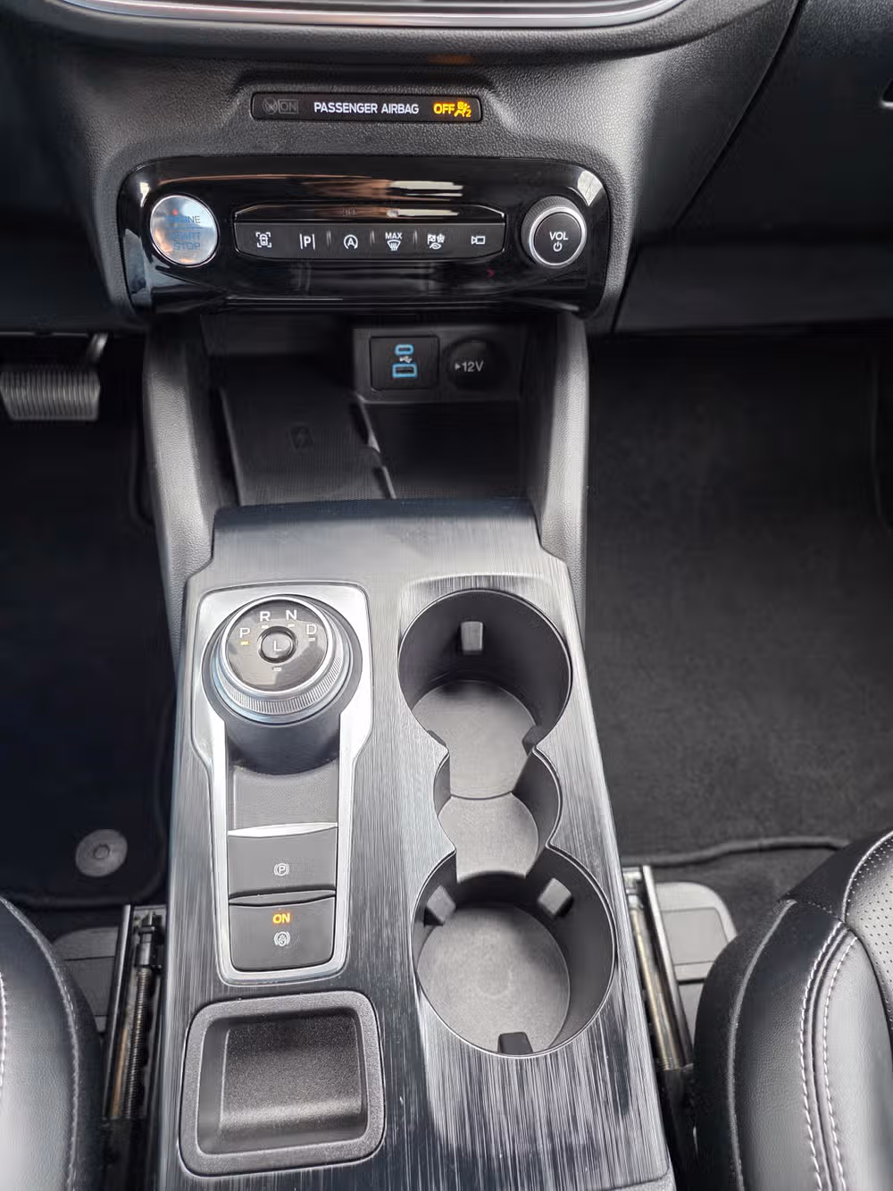 2023 Ford Escape Platinum Image 17