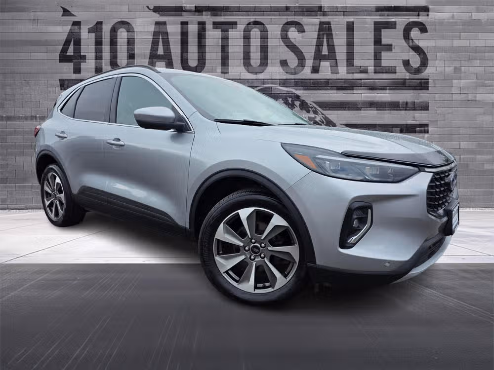 2023 Ford Escape Platinum Image 1