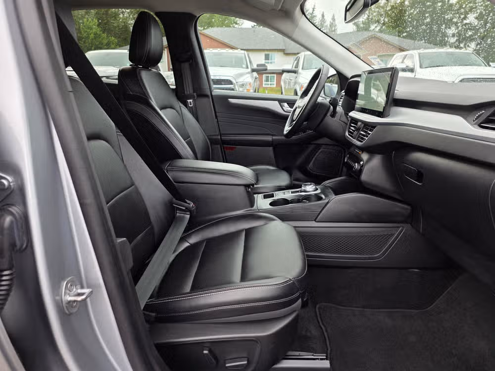 2023 Ford Escape Platinum Image 26