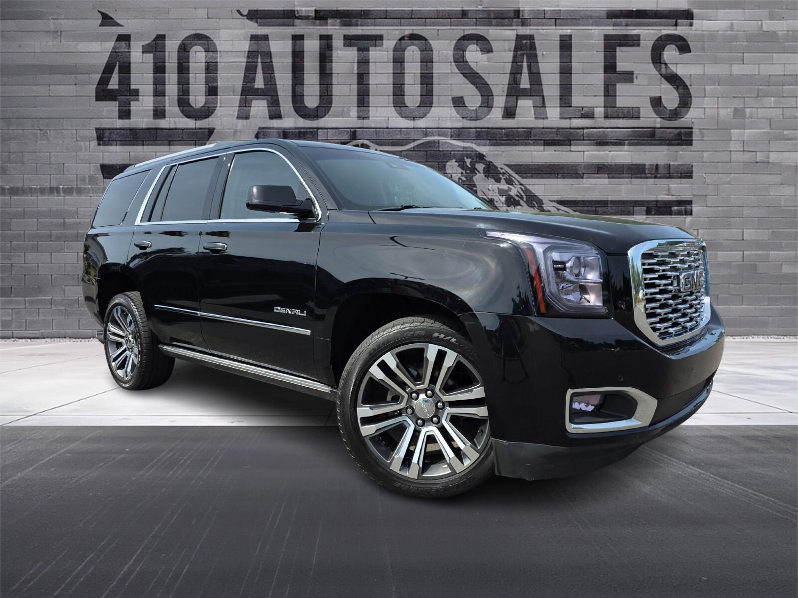 2019 GMC Yukon Denali's photo