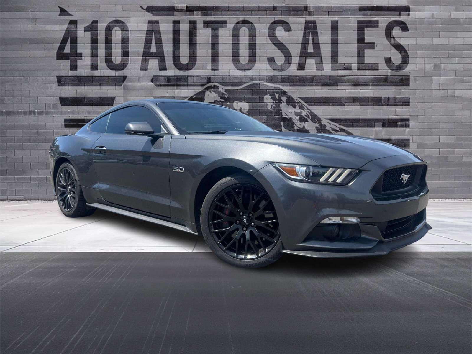2015 Ford Mustang GT Coupe Premium's photo
