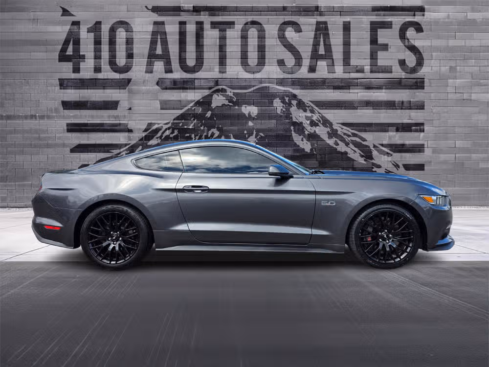 2015 Ford Mustang GT Premium Image 2