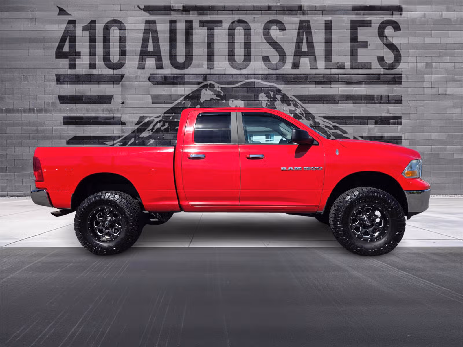 2011 Ram 1500 SLT Quad Cab Upper Image 2
