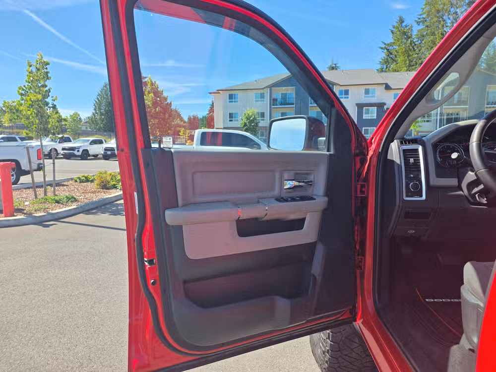 2011 Ram 1500 SLT Quad Cab Image 18
