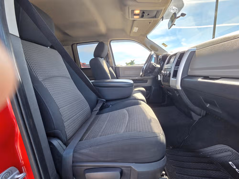 2011 Ram 1500 SLT Quad Cab Image 23