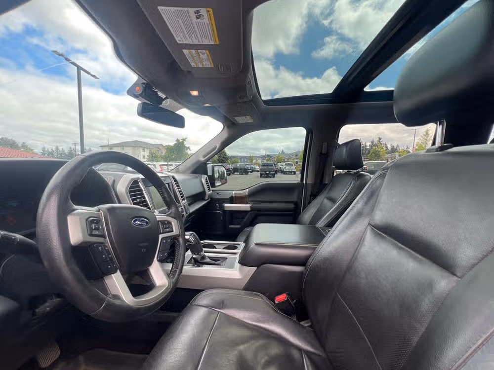 2015 Ford F-150 Lariat SuperCrew Image 6