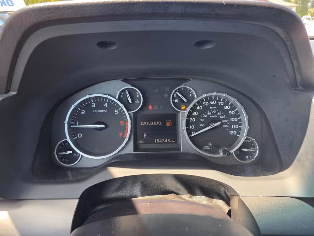 2014 Toyota Tundra SR5 Double Cab Image 12