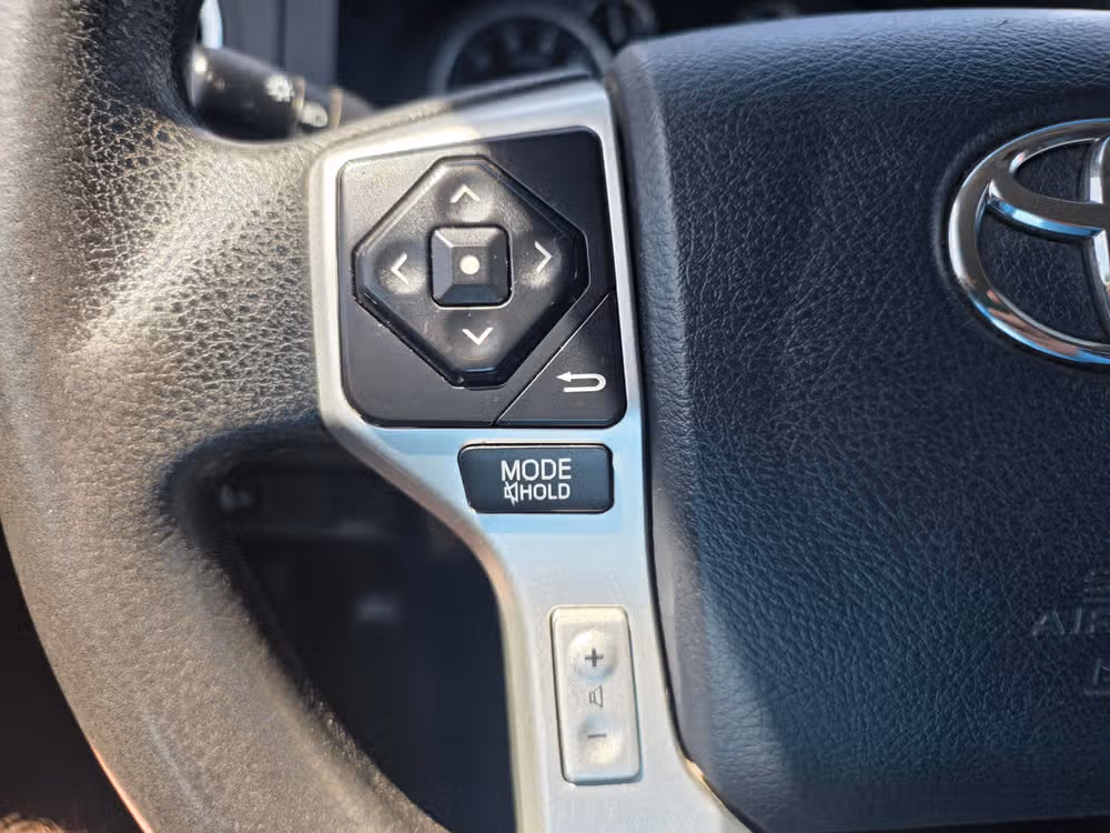 2014 Toyota Tundra SR5 Double Cab Image 16